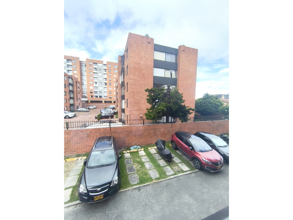 Apartamento en venta en Cedritos, Bogotá · foto 10 de 24