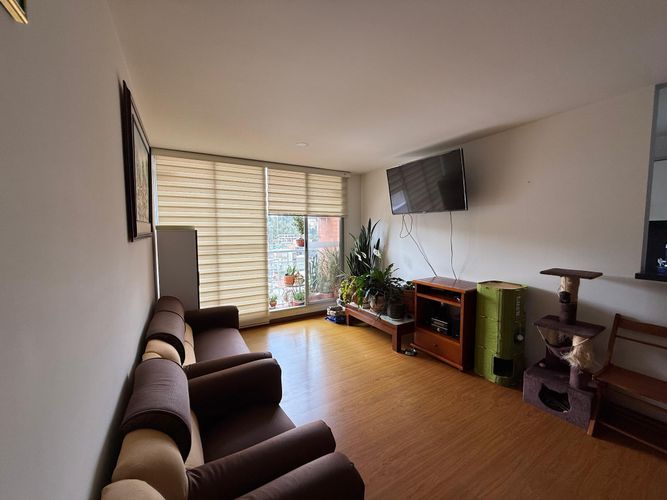Apartamento de 2 alcobas en venta en Las Quintas, Tunja, 74 m² · foto 2 de 11