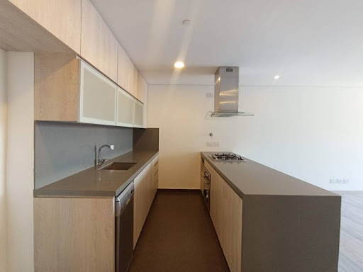 Apartamento en arriendo en Las Lomas No.1, Medellín · foto 2 de 17