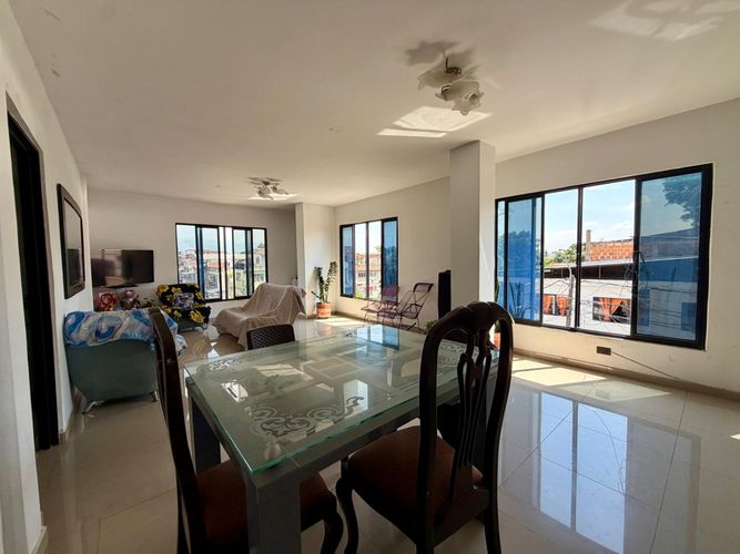 Edificio en venta en Union De Vivienda Popular, Cali, 500 m² · foto 5 de 24