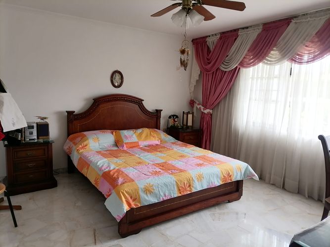 Casa de 7 alcobas en venta en Pance, Cali · foto 16 de 24