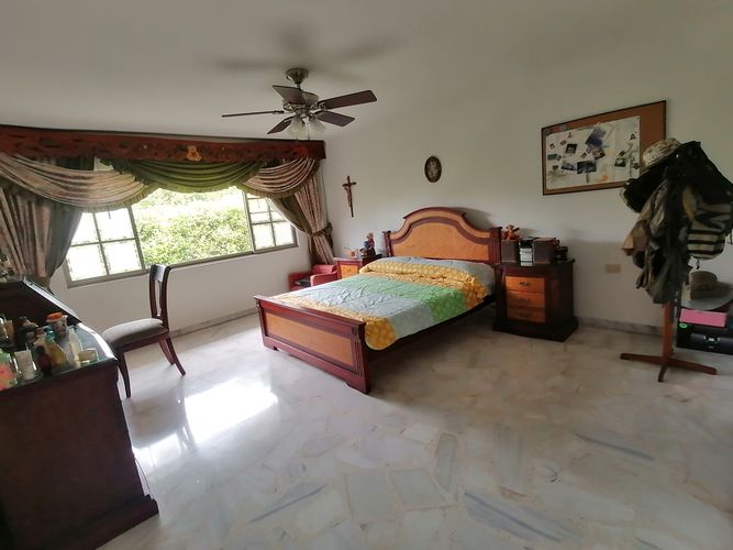 Casa de 7 alcobas en venta en Pance, Cali · foto 19 de 24