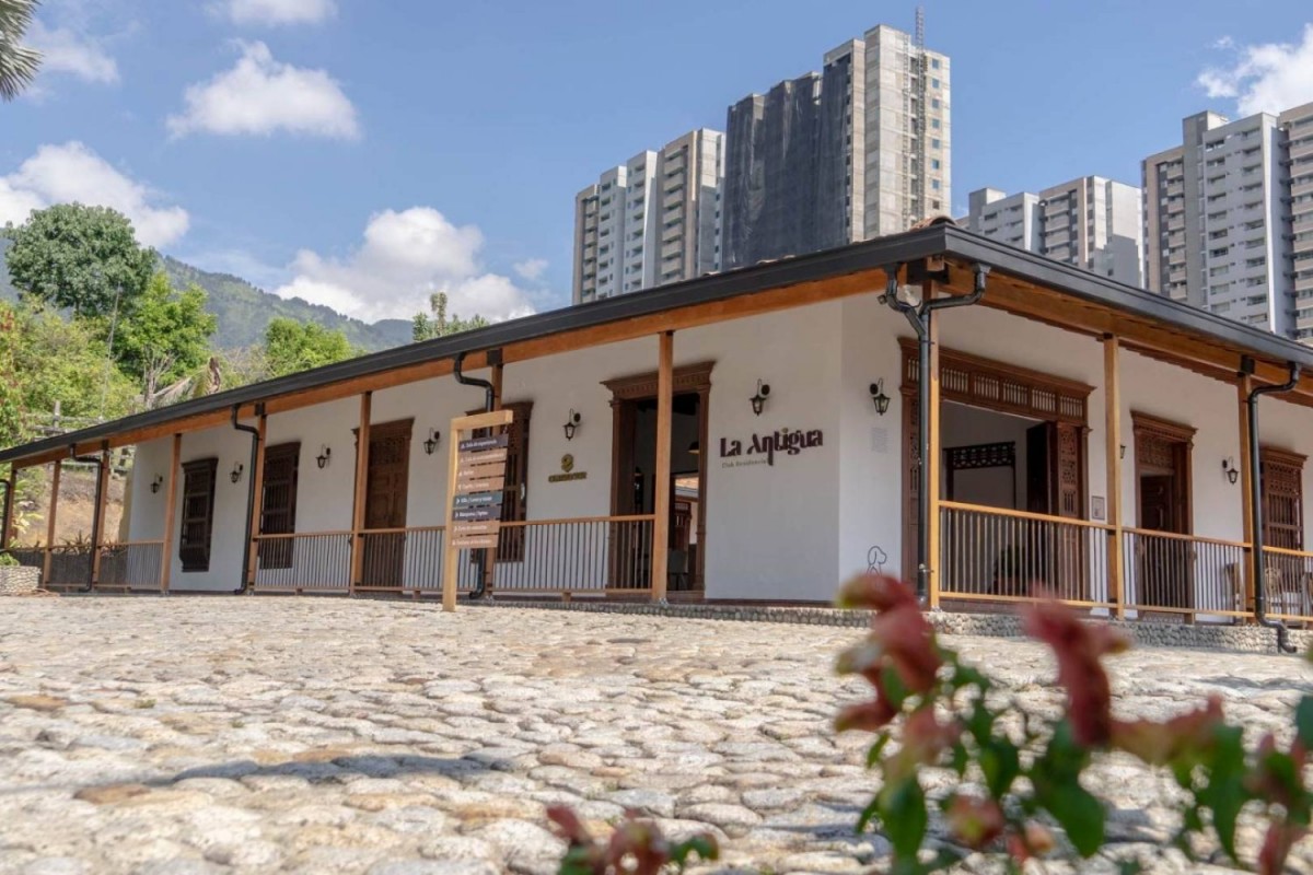 Apartamento en venta en La Ferreria, La Estrella · foto 12 de 19