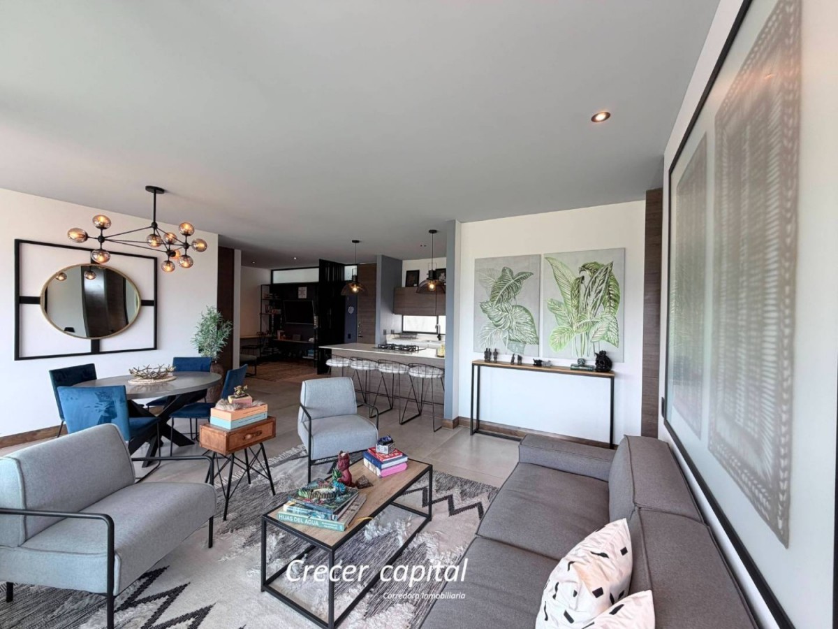 Apartamento en venta en El Poblado, Medellín · foto 8 de 18