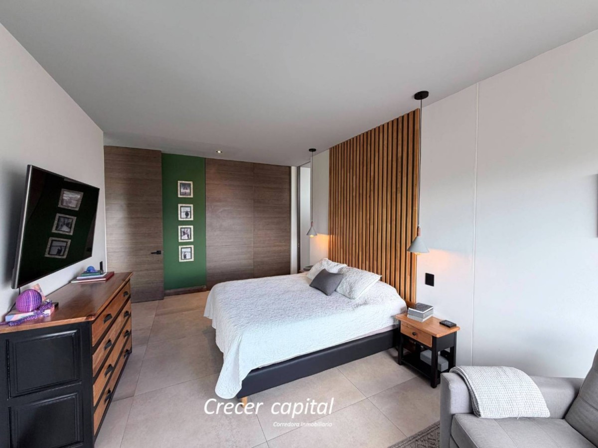 Apartamento en venta en El Poblado, Medellín · foto 12 de 18
