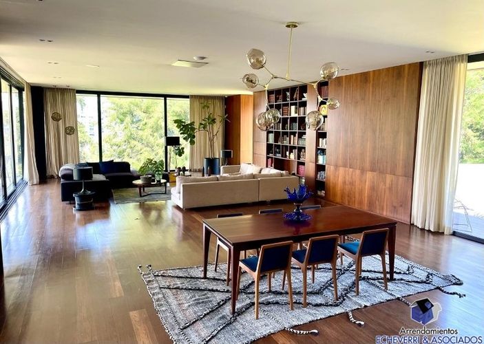 Casa de 4 alcobas en venta en Los Balsos, Medellín, 890 m² · foto 6 de 21