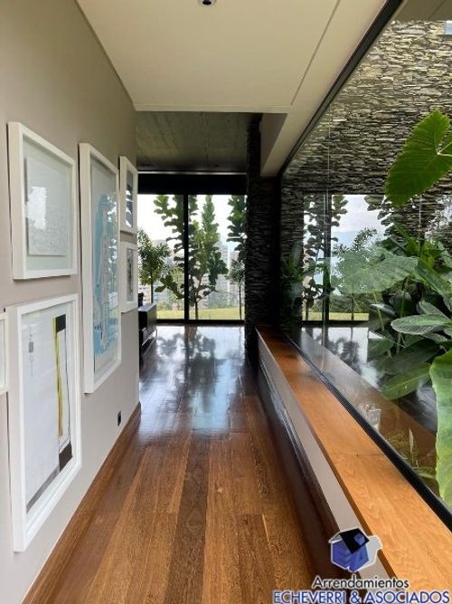 Casa de 4 alcobas en venta en Los Balsos, Medellín, 890 m² · foto 17 de 21