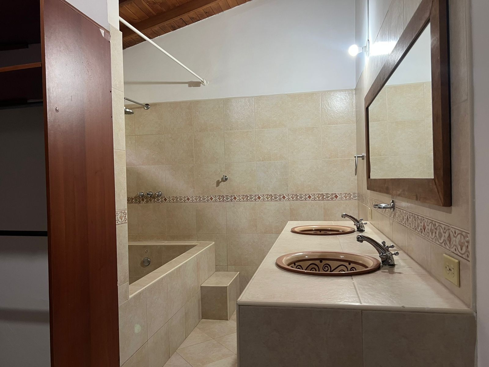 Casa en arriendo en Camino Verde, Envigado · foto 13 de 13
