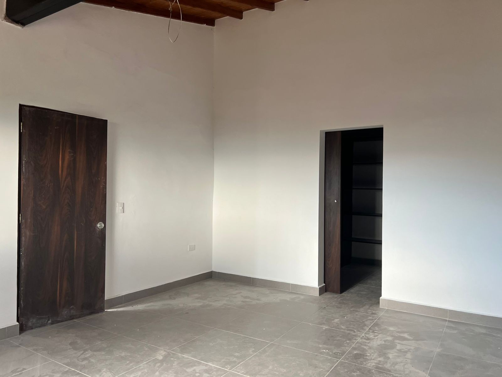 Casa en arriendo en Camino Verde, Envigado · foto 4 de 13