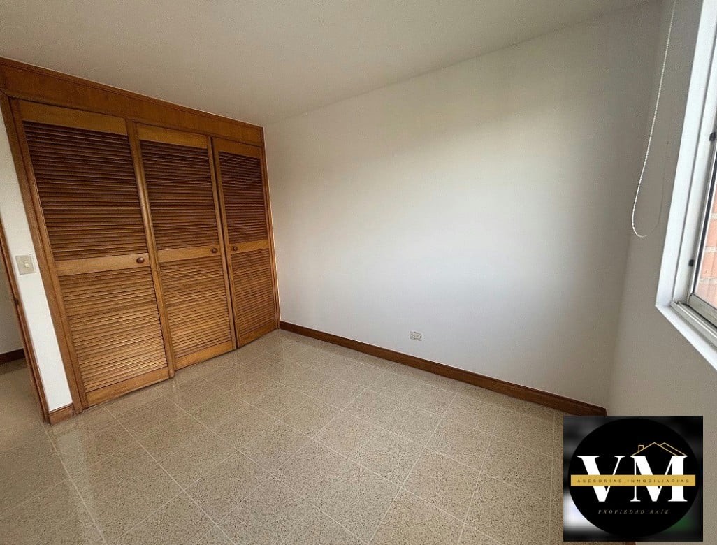 Apartamento en venta en Zuñiga, Envigado · foto 8 de 13
