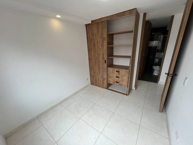 Apartamento de 3 alcobas en arriendo en La Prosperidad, Madrid, 64 m² · foto 23 de 24