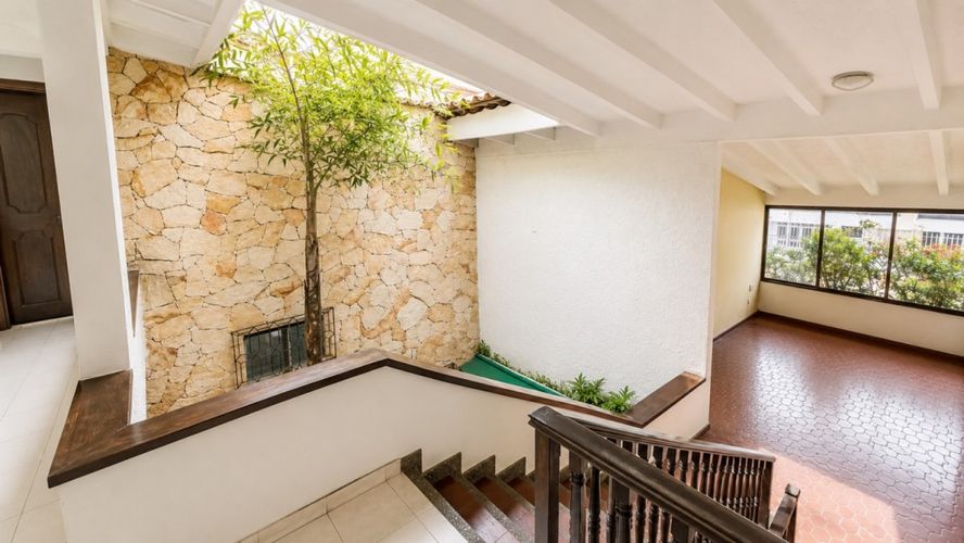 Casa de 5 alcobas en venta en Arboledas, Cali, 323 m² · foto 12 de 19