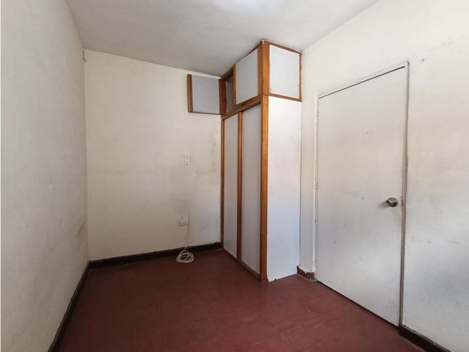 Casa de 10 alcobas en venta en El Salvador, Medellín, 264 m² · foto 6 de 11