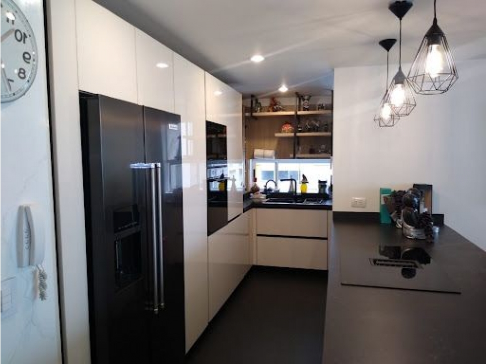 Apartamento en venta en La Felicidad, Bogotá · foto 7 de 21