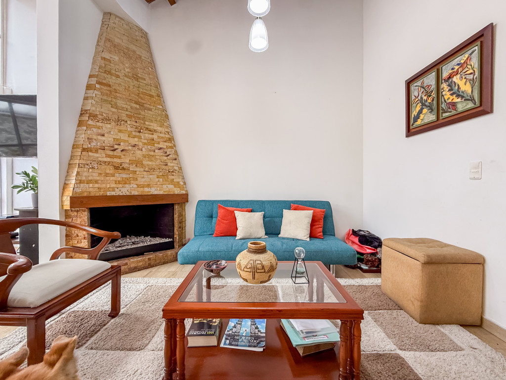 Casa en venta en Bella Suiza, Bogotá · foto 2 de 15