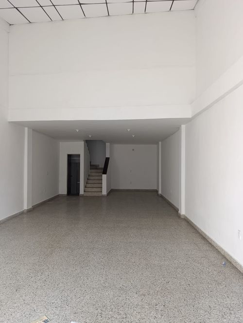 Local en arriendo en Antonia Santos Centro, Bucaramanga, 72 m² · foto 3 de 17