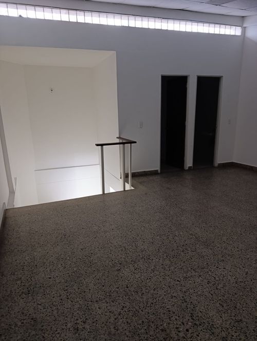Local en arriendo en Antonia Santos Centro, Bucaramanga, 72 m² · foto 11 de 17