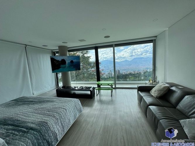 Casa de 4 alcobas en venta en Los Balsos, Medellín, 780 m² · foto 14 de 19