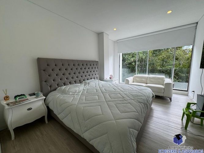 Casa de 4 alcobas en venta en Los Balsos, Medellín, 780 m² · foto 19 de 19