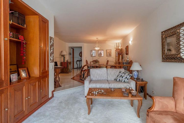 Apartamento en venta en Santa Barbara Central, Bogotá · foto 2 de 14