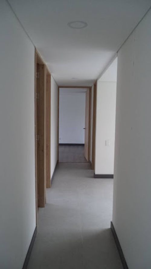 Apartamento de 3 alcobas en arriendo en Laureles, Medellín, 90 m² · foto 13 de 24