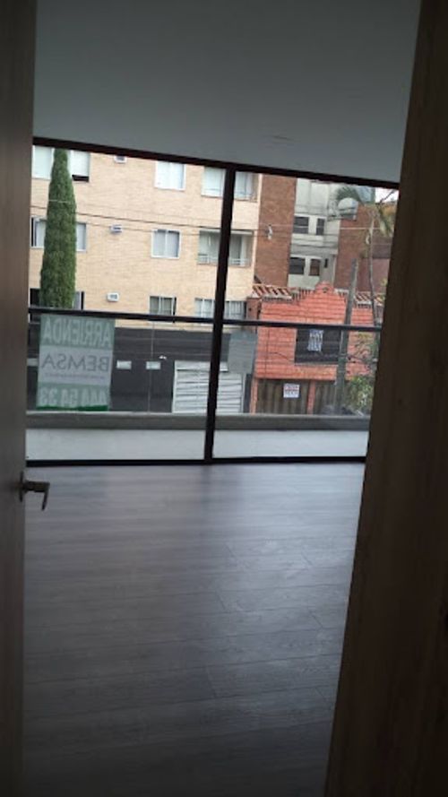 Apartamento de 3 alcobas en arriendo en Laureles, Medellín, 90 m² · foto 18 de 24