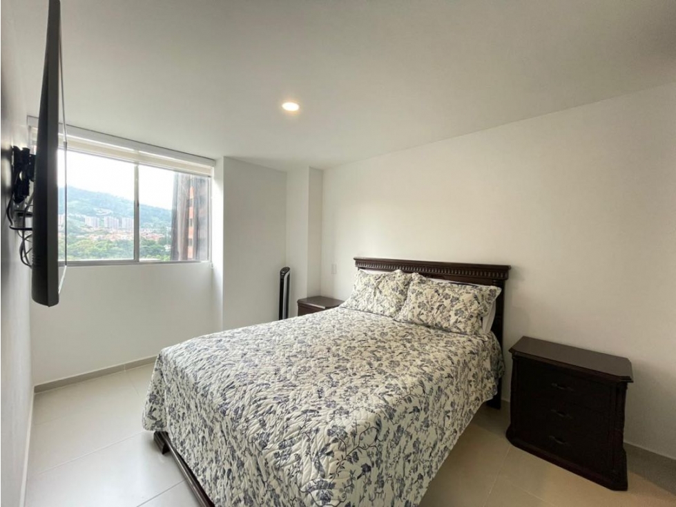 Apartamento en venta en Zona Industrial No. 1, Itagüí · foto 8 de 14