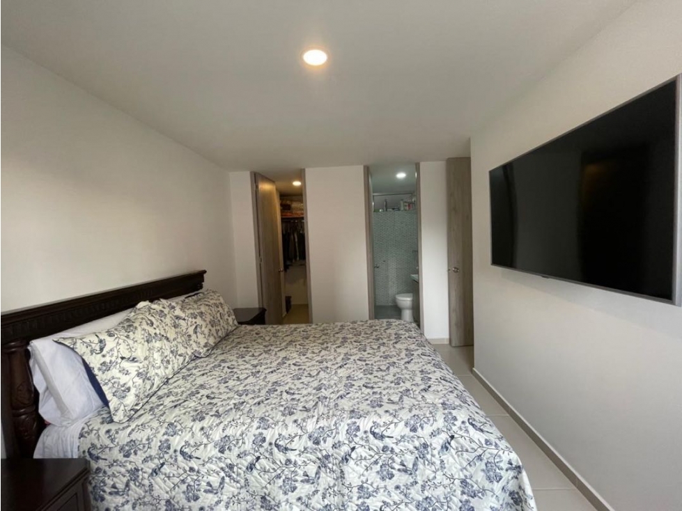 Apartamento en venta en Zona Industrial No. 1, Itagüí · foto 9 de 14