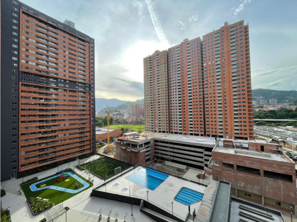 Apartamento en venta en Zona Industrial No. 1, Itagüí · foto 12 de 14