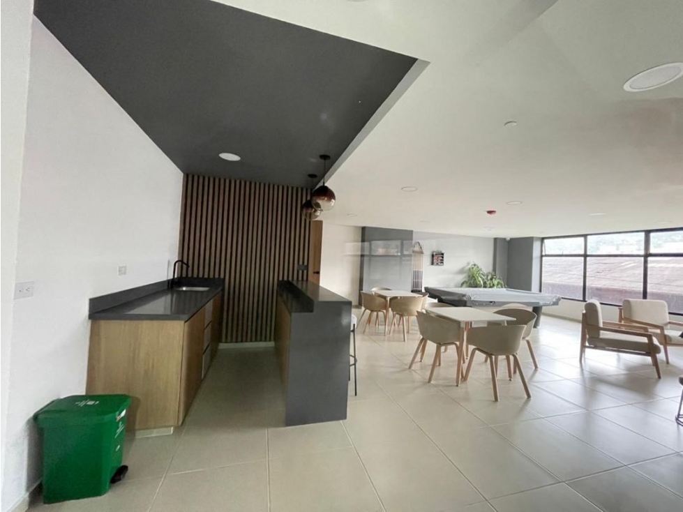 Apartamento en venta en Zona Industrial No. 1, Itagüí · foto 14 de 14