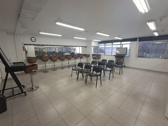 Oficina en arriendo en Villa Nueva, Medellín, 700 m² · foto 5 de 12