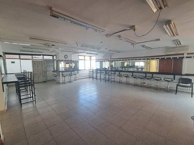 Oficina en arriendo en Villa Nueva, Medellín, 700 m² · foto 11 de 12