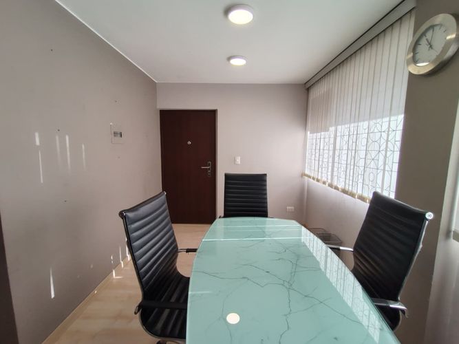 Oficina en arriendo en La Playa, Cúcuta, 31 m² · foto 9 de 17