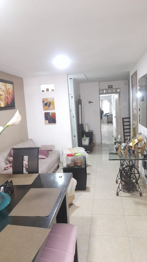 Casa de 6 alcobas en venta en Villa Colombia, Cali, 380 m² · foto 6 de 18