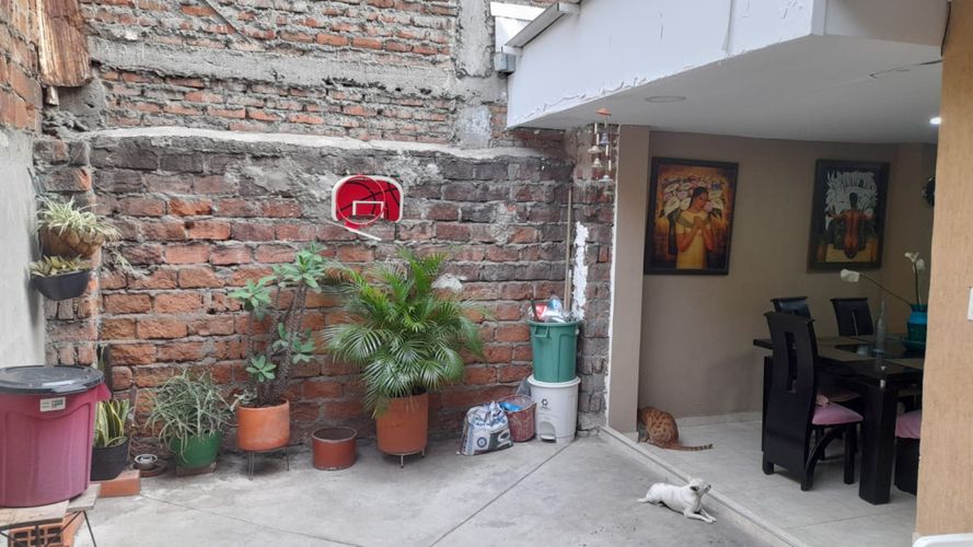 Casa de 6 alcobas en venta en Villa Colombia, Cali, 380 m² · foto 8 de 18