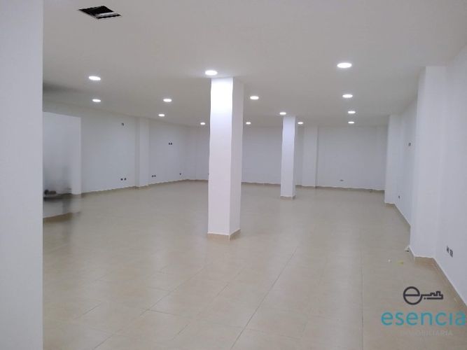 Bodega en arriendo en Colon, Medellín, 135 m² · foto 8 de 10