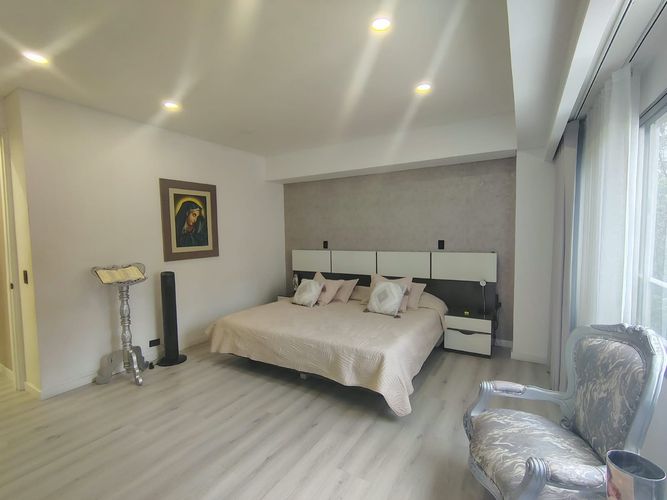 Apartamento de 4 alcobas en venta en El Poblado, Medellín, 235 m² · foto 10 de 20
