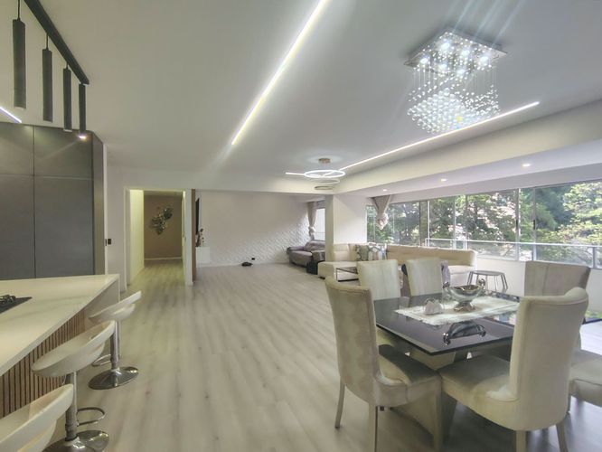 Apartamento de 4 alcobas en venta en El Poblado, Medellín, 235 m² · foto 3 de 20