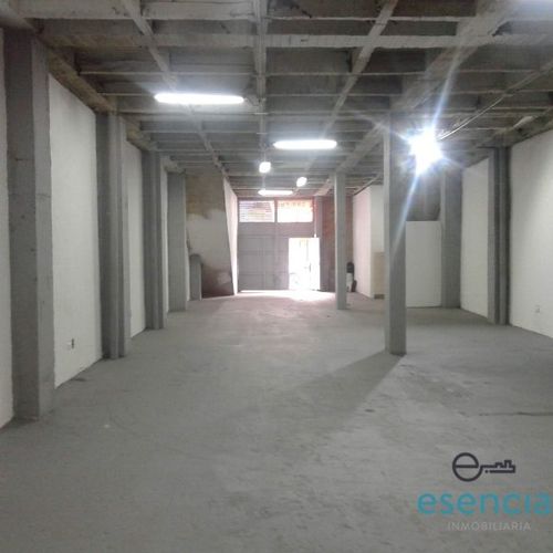 Bodega en arriendo en Belén, Medellín, 355 m² · foto 4 de 8