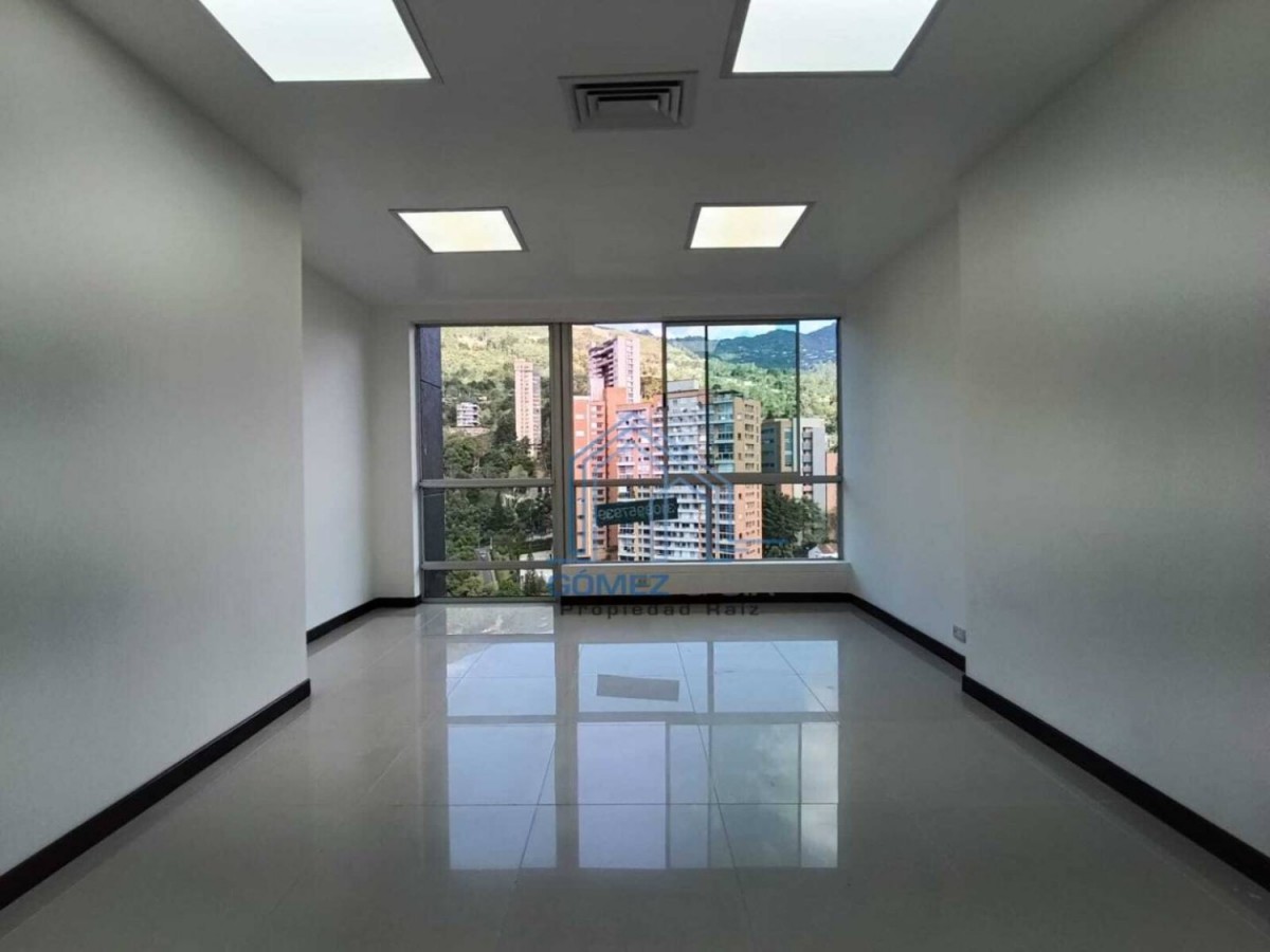 Oficina en Arriendo en El tesoro, Medellín