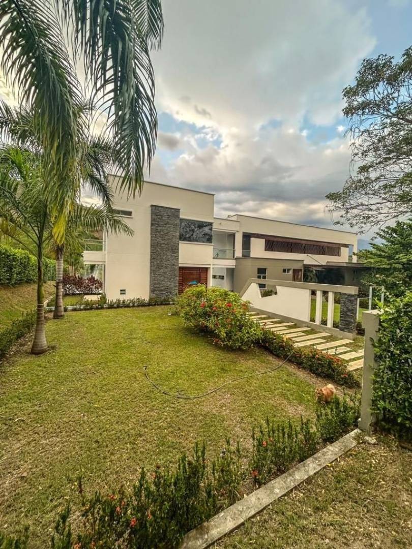 9BR House in El espinal (790 m²) for Sale - 2