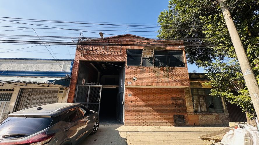 Bodega en arriendo en Santander, Cali, 600 m² · foto 4 de 18
