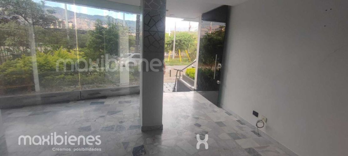 Local en arriendo en Conquistadores, Medellín, 52 m² · foto 4 de 8