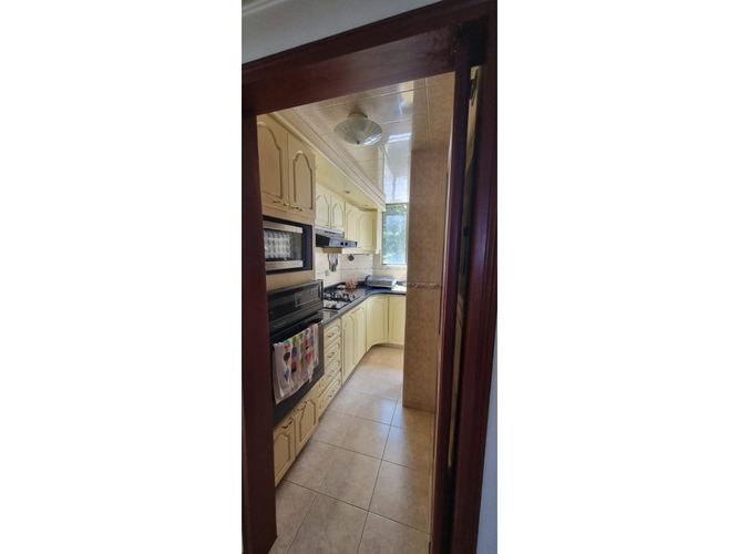 Apartamento de 4 alcobas en venta en Chapinero Alto, Bogotá, 223 m² · foto 18 de 22