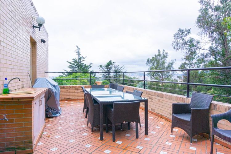 Casa de 6 alcobas en venta en Bosque Medina, Bogotá, 830 m² · foto 7 de 22
