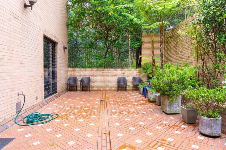 Casa de 6 alcobas en venta en Bosque Medina, Bogotá, 830 m² · foto 18 de 22
