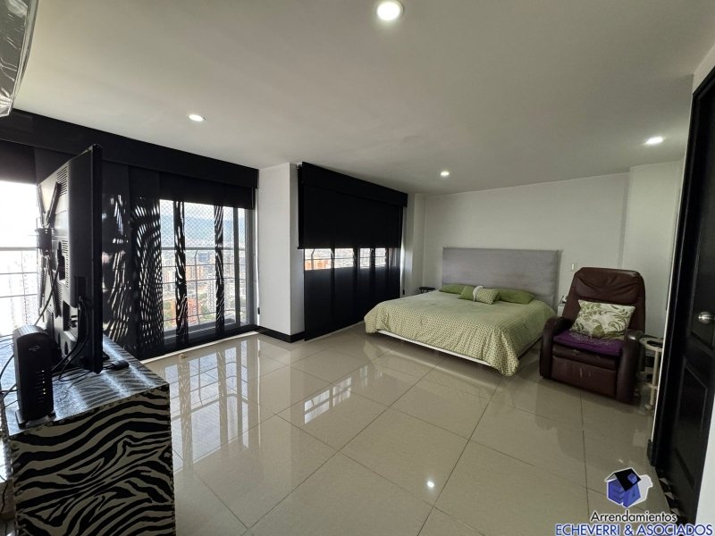 Apartamento en venta en Loma Del Indio, Medellín · foto 10 de 18