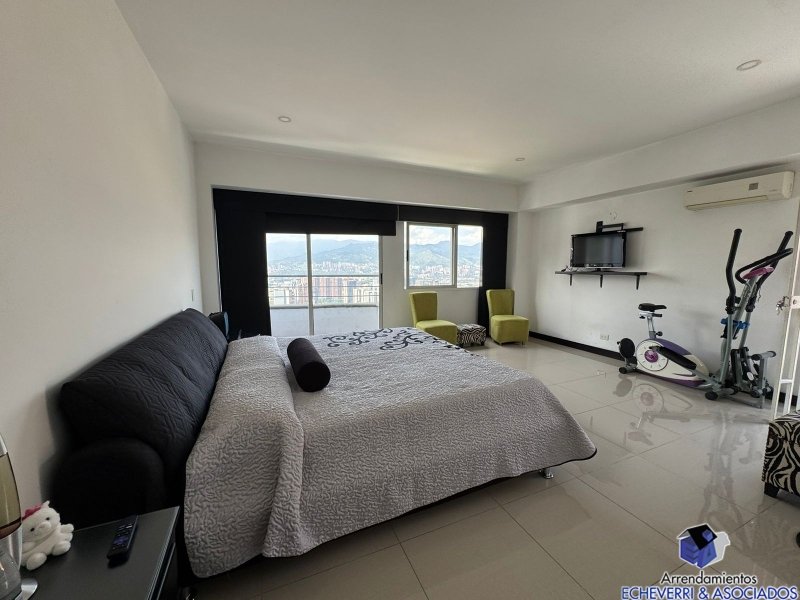 Apartamento en venta en Loma Del Indio, Medellín · foto 13 de 18