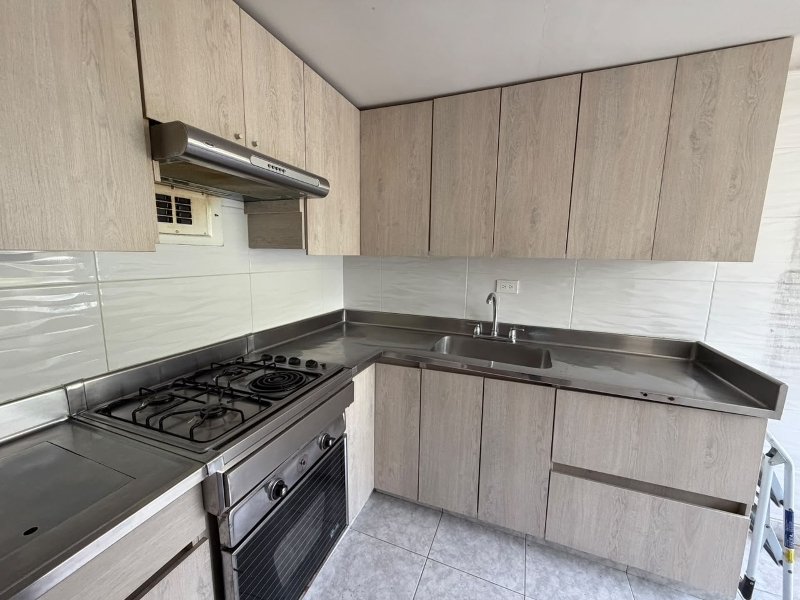 Apartamento de 3 habitaciones en arriendo en Urbanizacion Carlos E Restrepo, Medellín — imagen 1 de 15