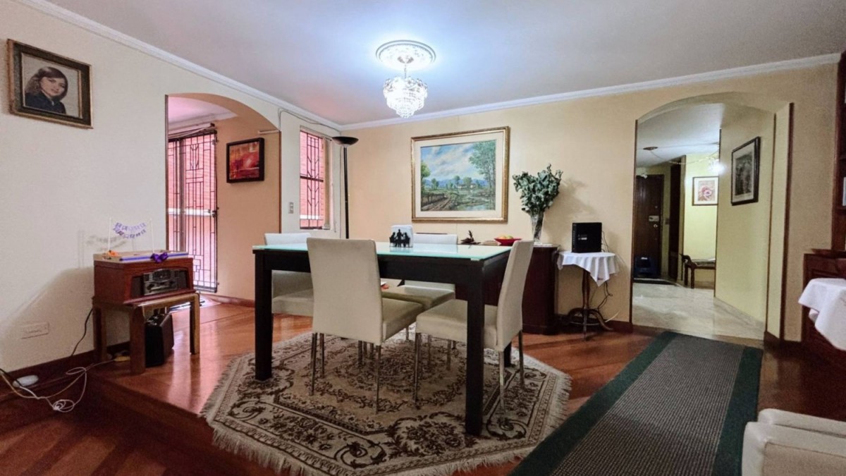 Apartamento en venta en Los Rosales, Bogotá · foto 4 de 22
